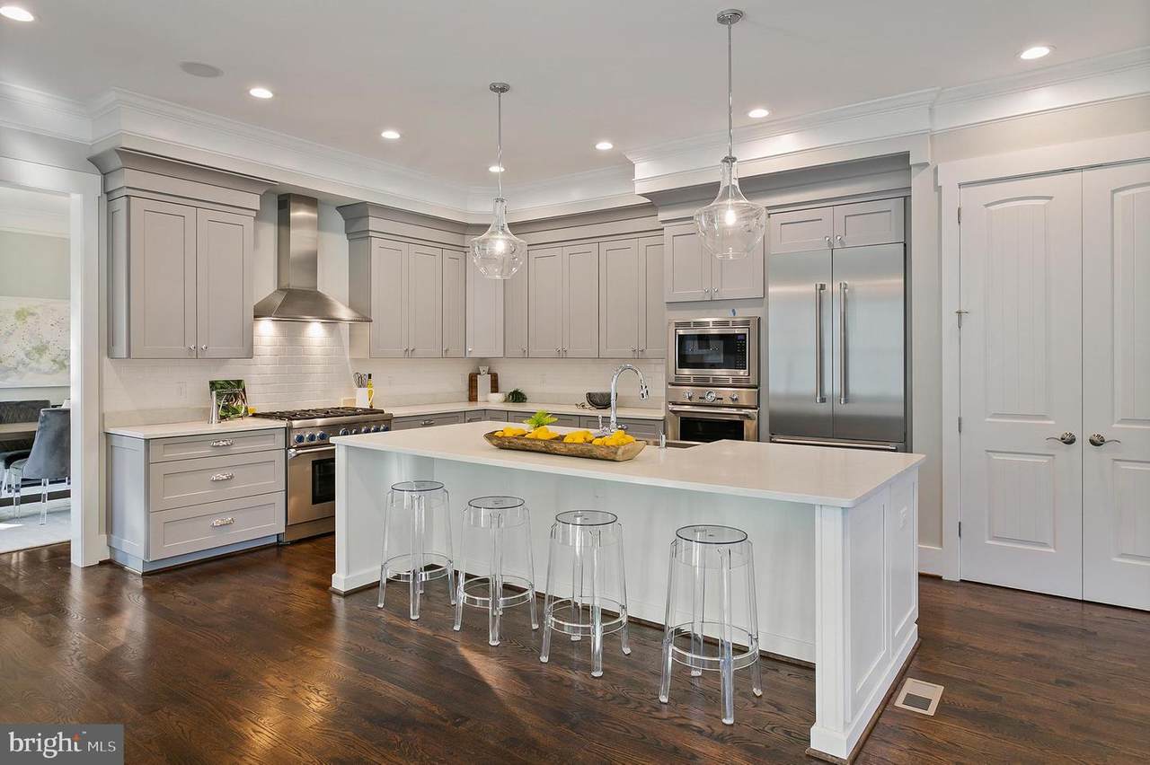 3566 Alton Place - Photo 1