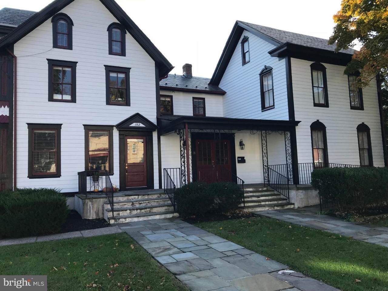 182 Court Street - Photo 1