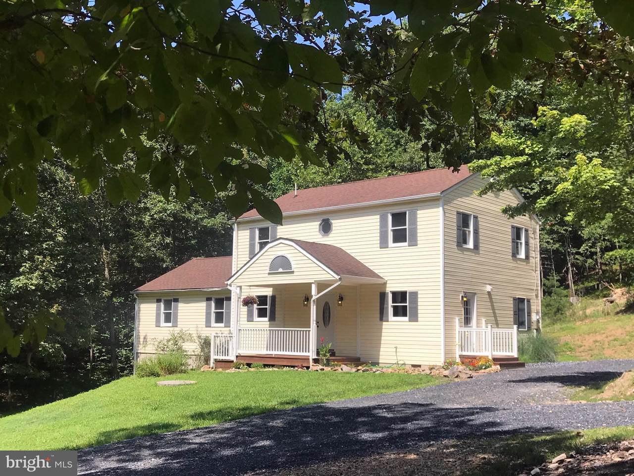 207 Rockwood Lane - Photo 1