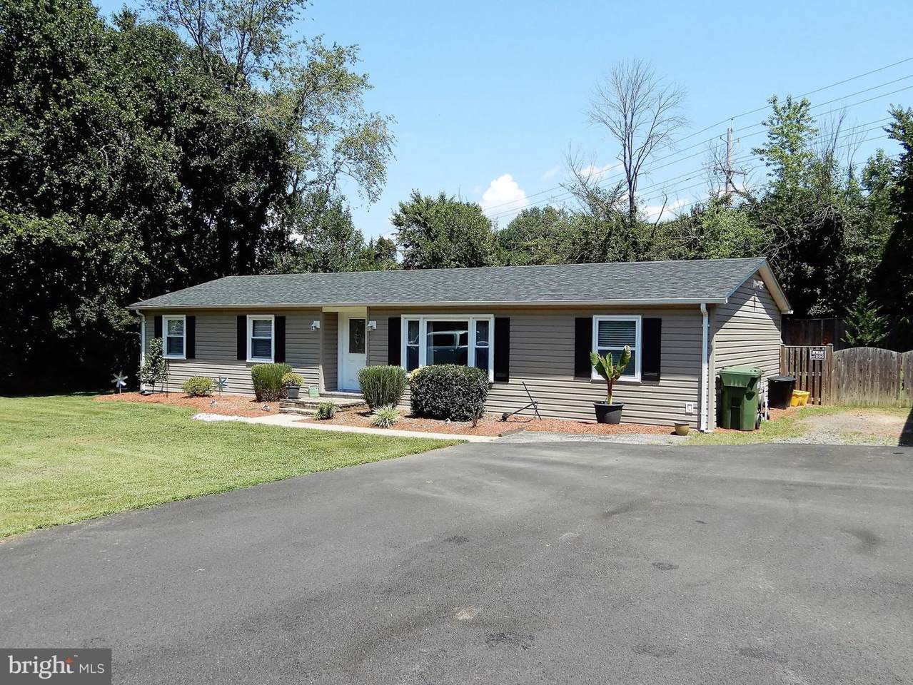 13 Robshire Manor Road - Photo 1