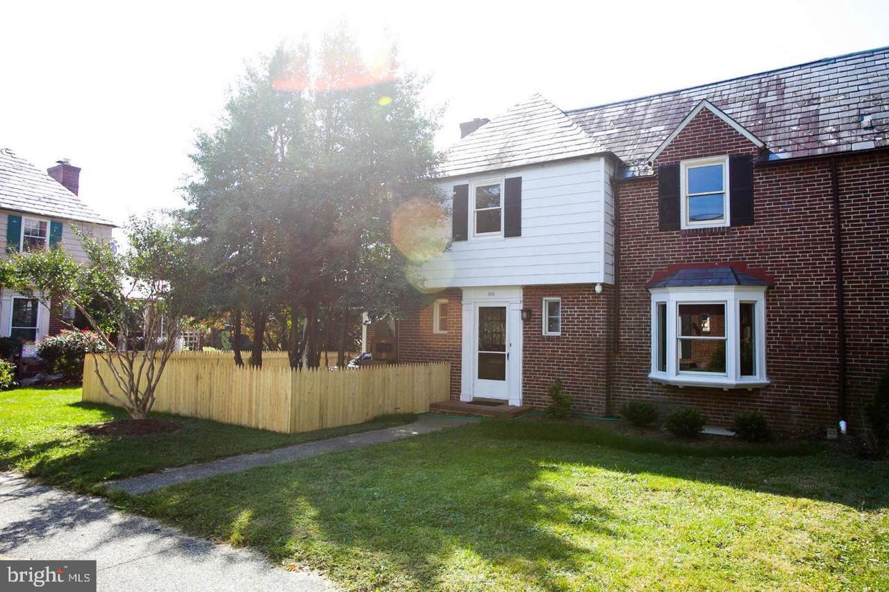 305 Underwood Court - Photo 1