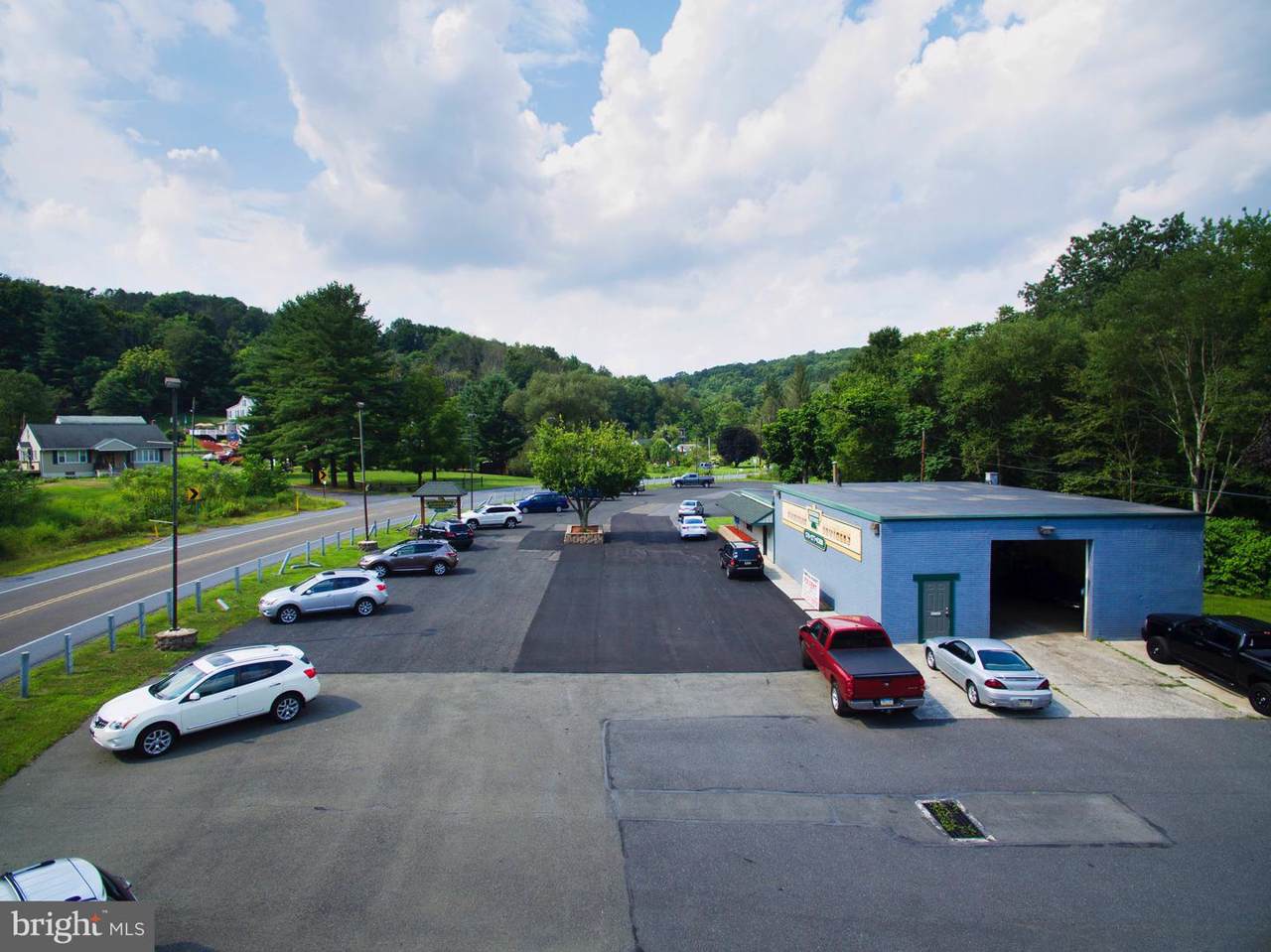408 Us 209 - Photo 1