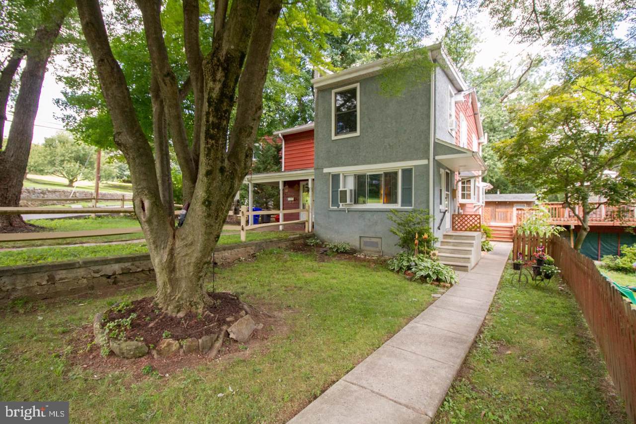 525 Franklin Avenue - Photo 1