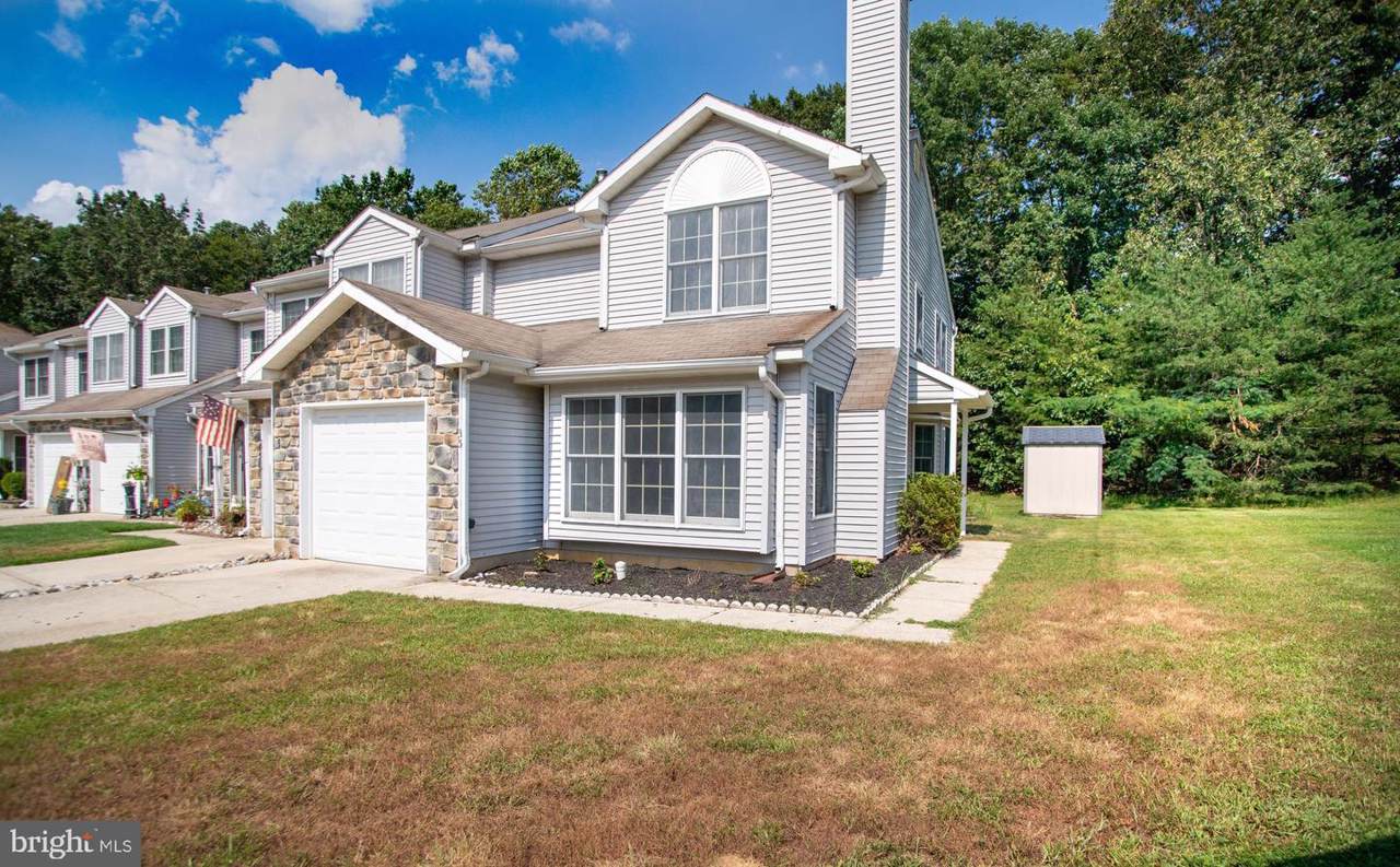 35 Barry Drive - Photo 1
