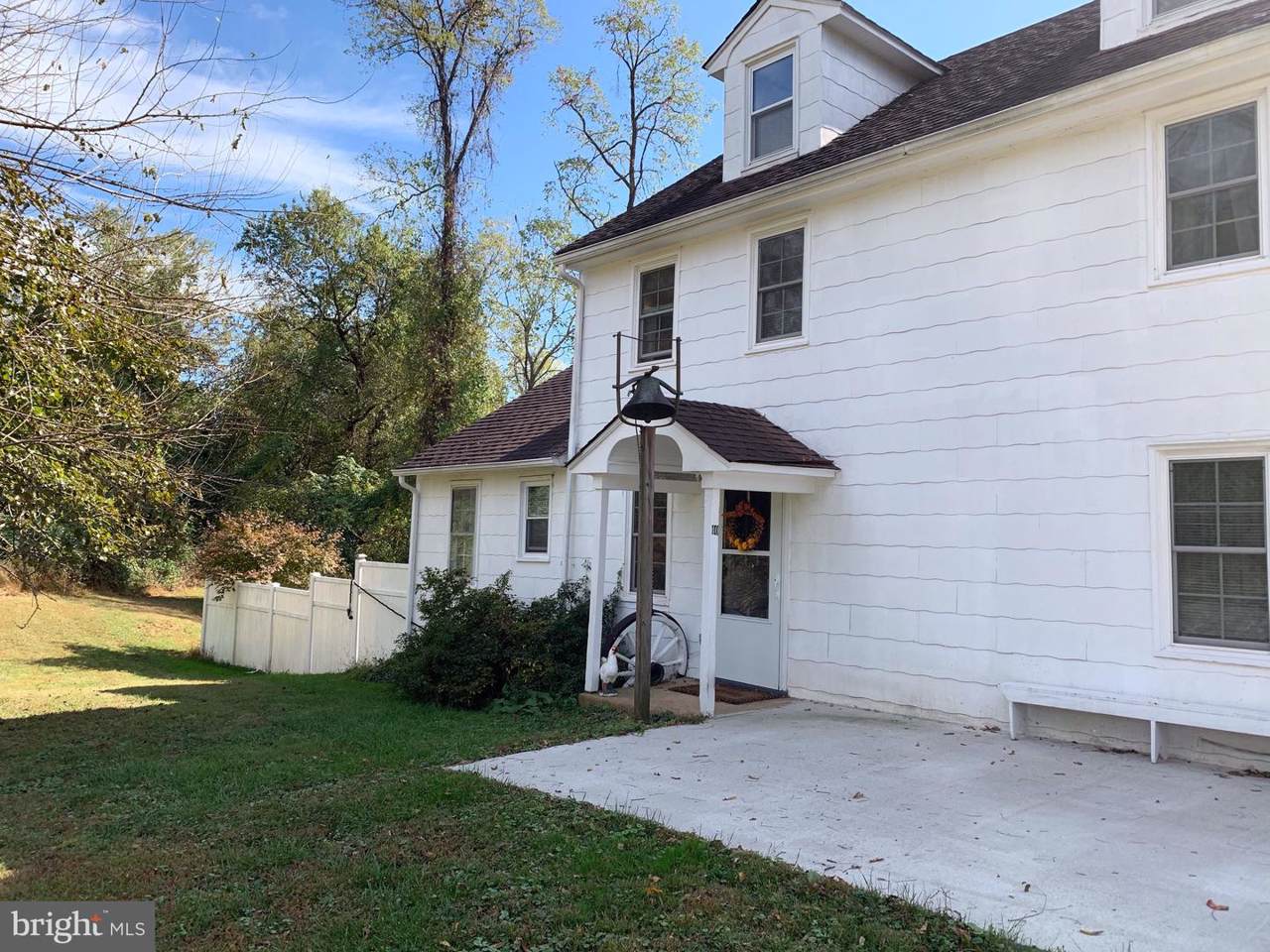 40 Richards Lane - Photo 1