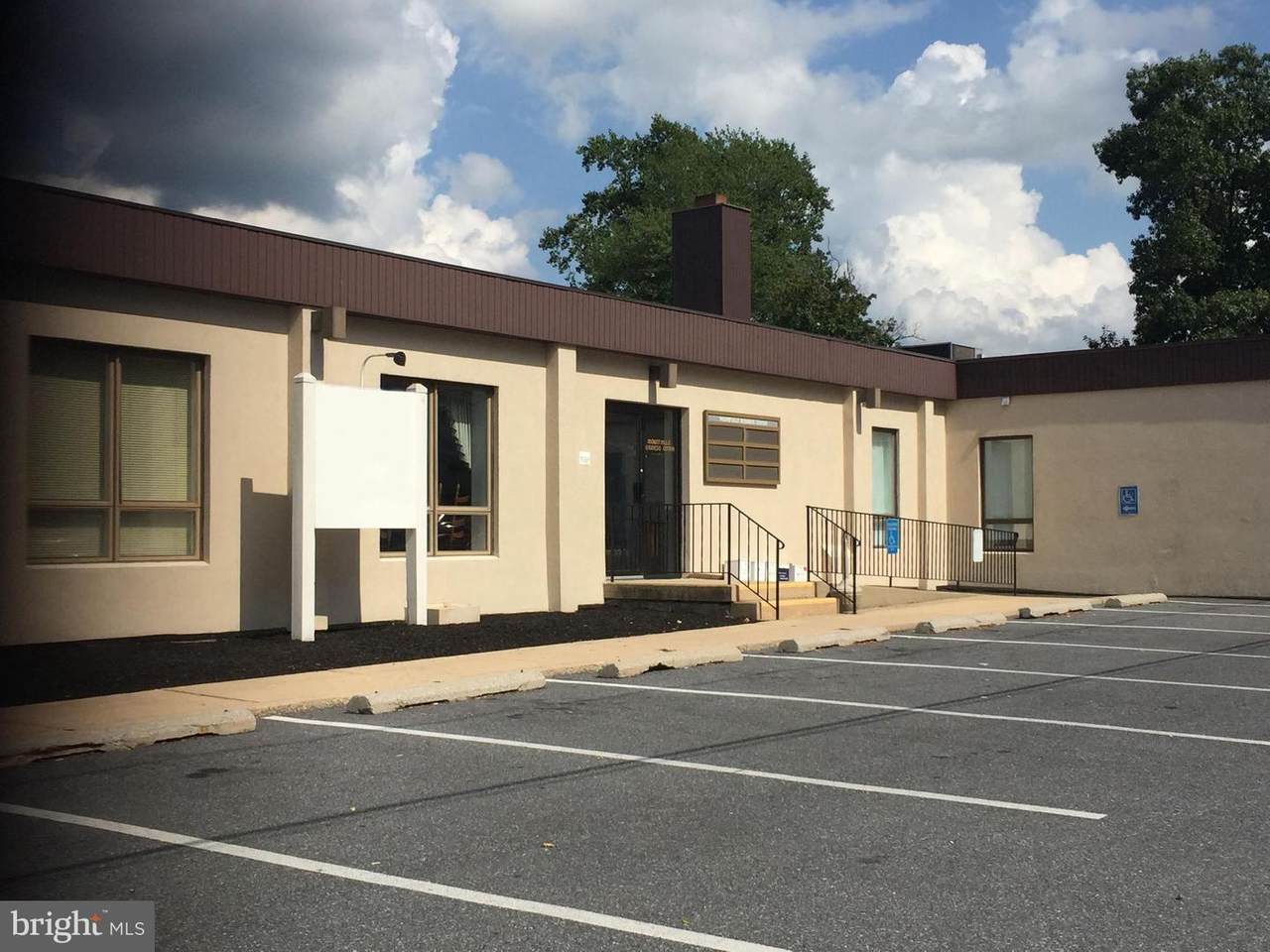 2 College Avenue - Photo 1