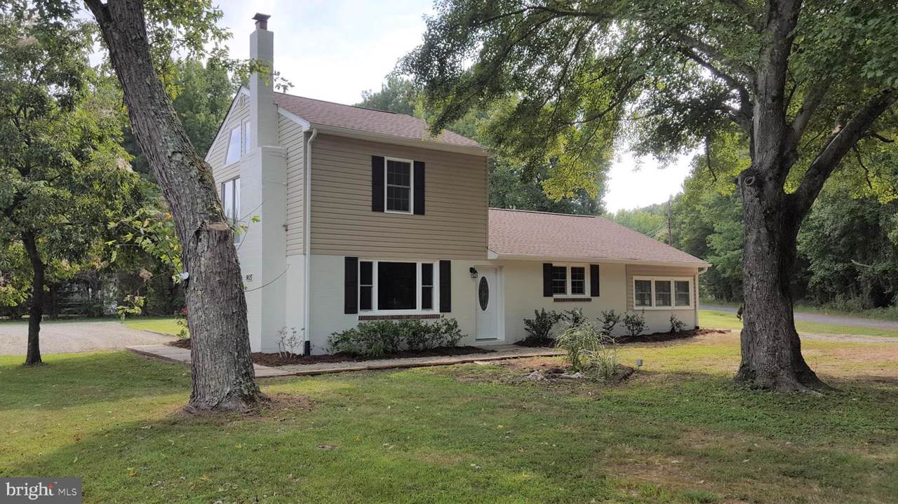 905 Forest Grove Road - Photo 1