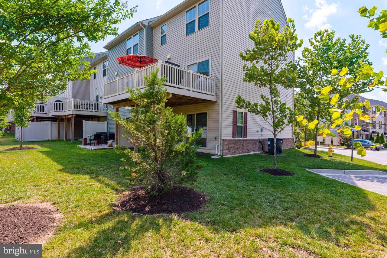 8103 Falcon Crest Drive - Photo 1
