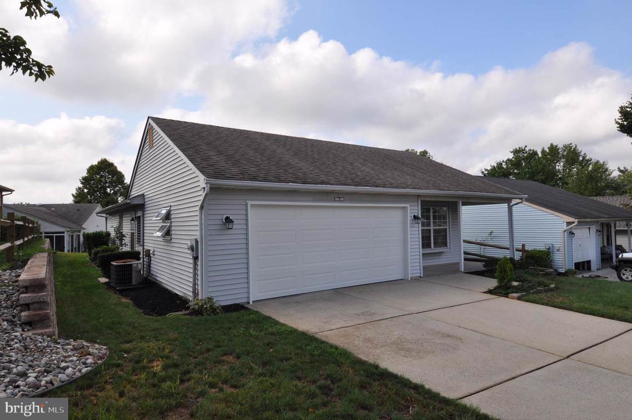 7 Waterwheel Court - Photo 1