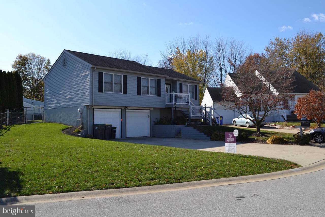 10 Coolidge Court - Photo 1
