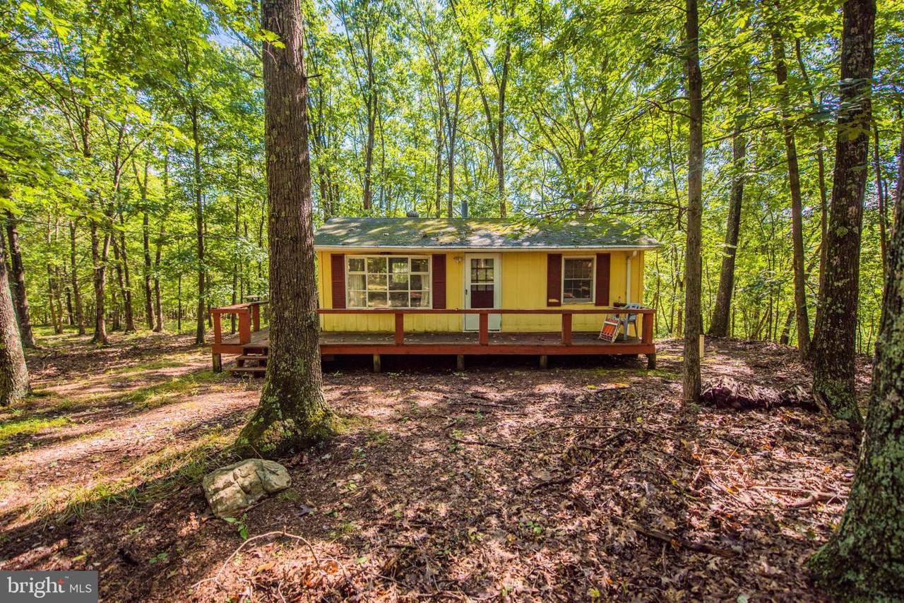 192 Willow Lane - Photo 1
