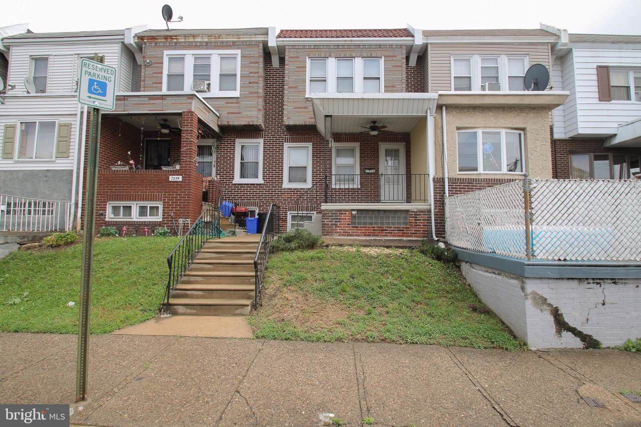 7356 Buist Avenue - Photo 1