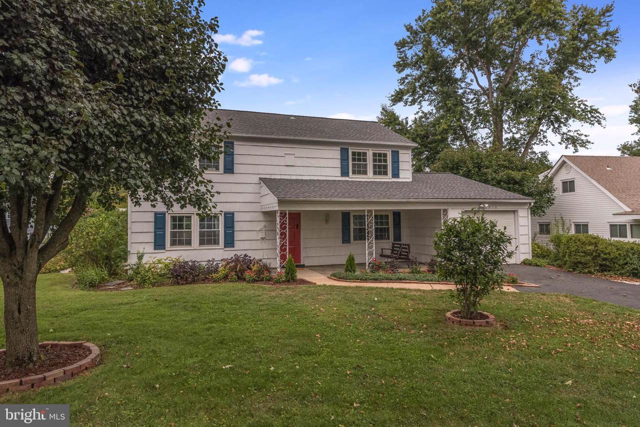 2810 Spiral Lane - Photo 1