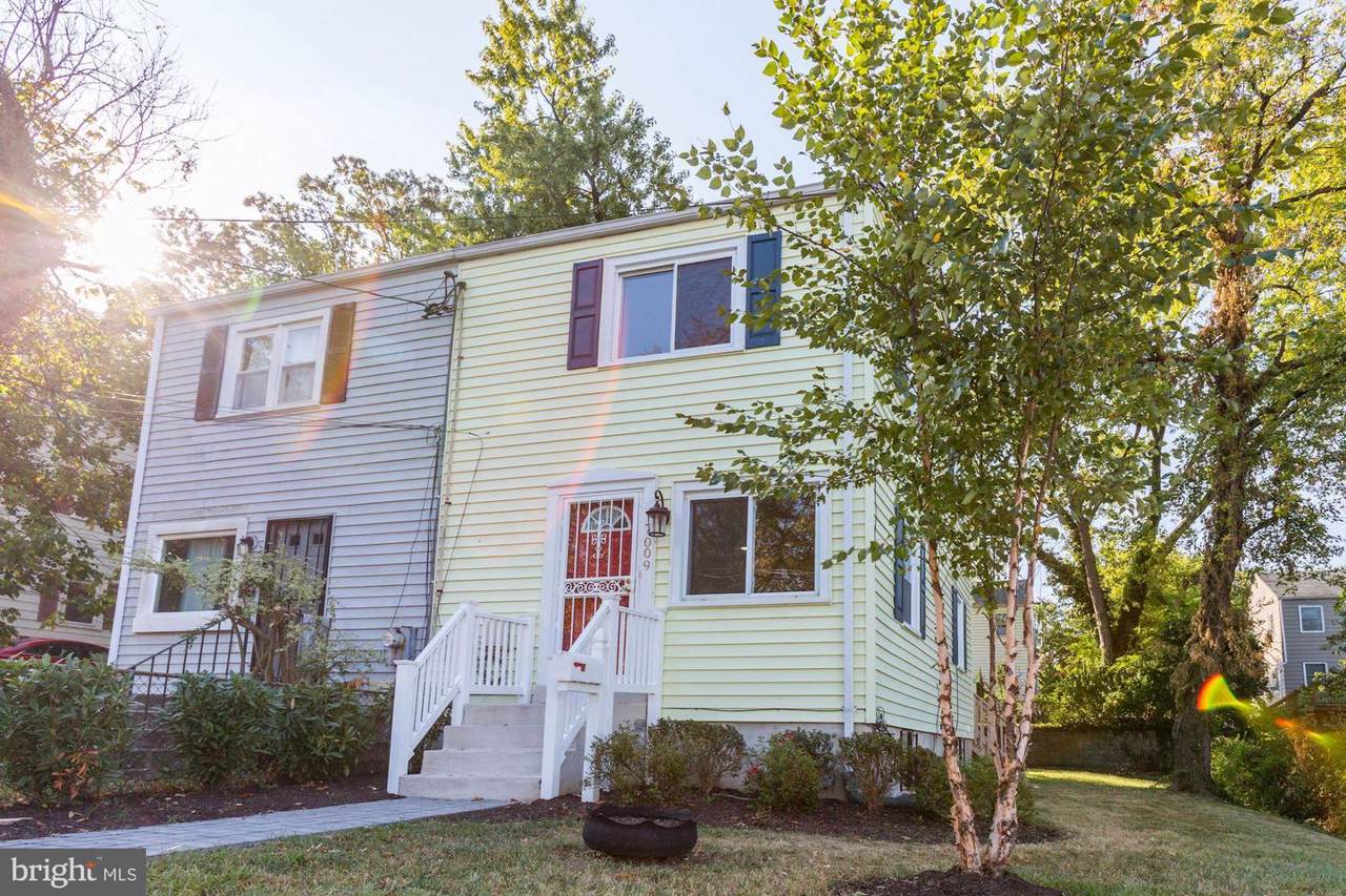 7009 Lombard Street - Photo 1