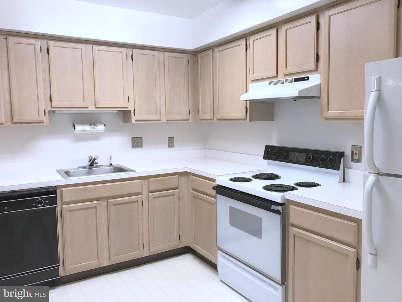 3325 Sayre Drive - Photo 1