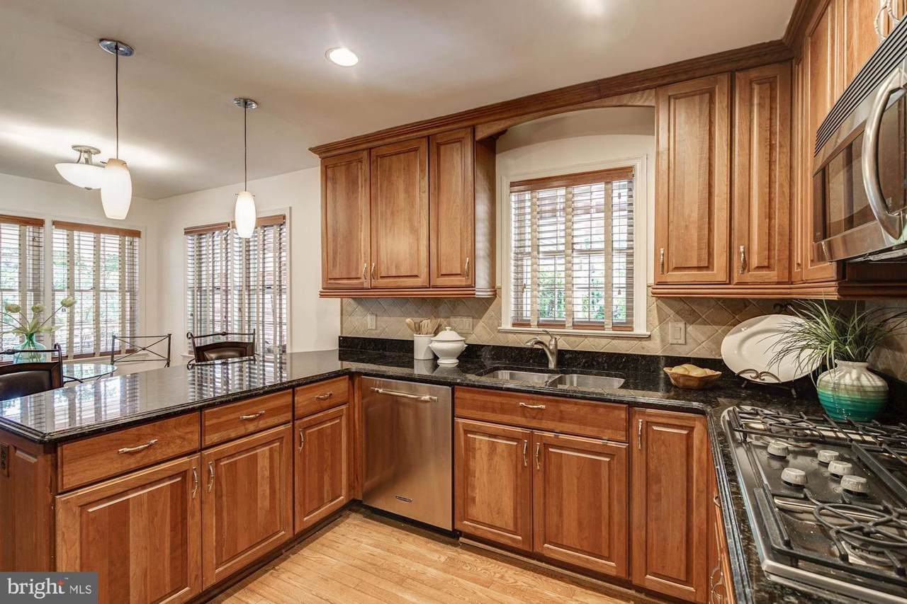 10203 Yellow Pine Drive - Photo 1