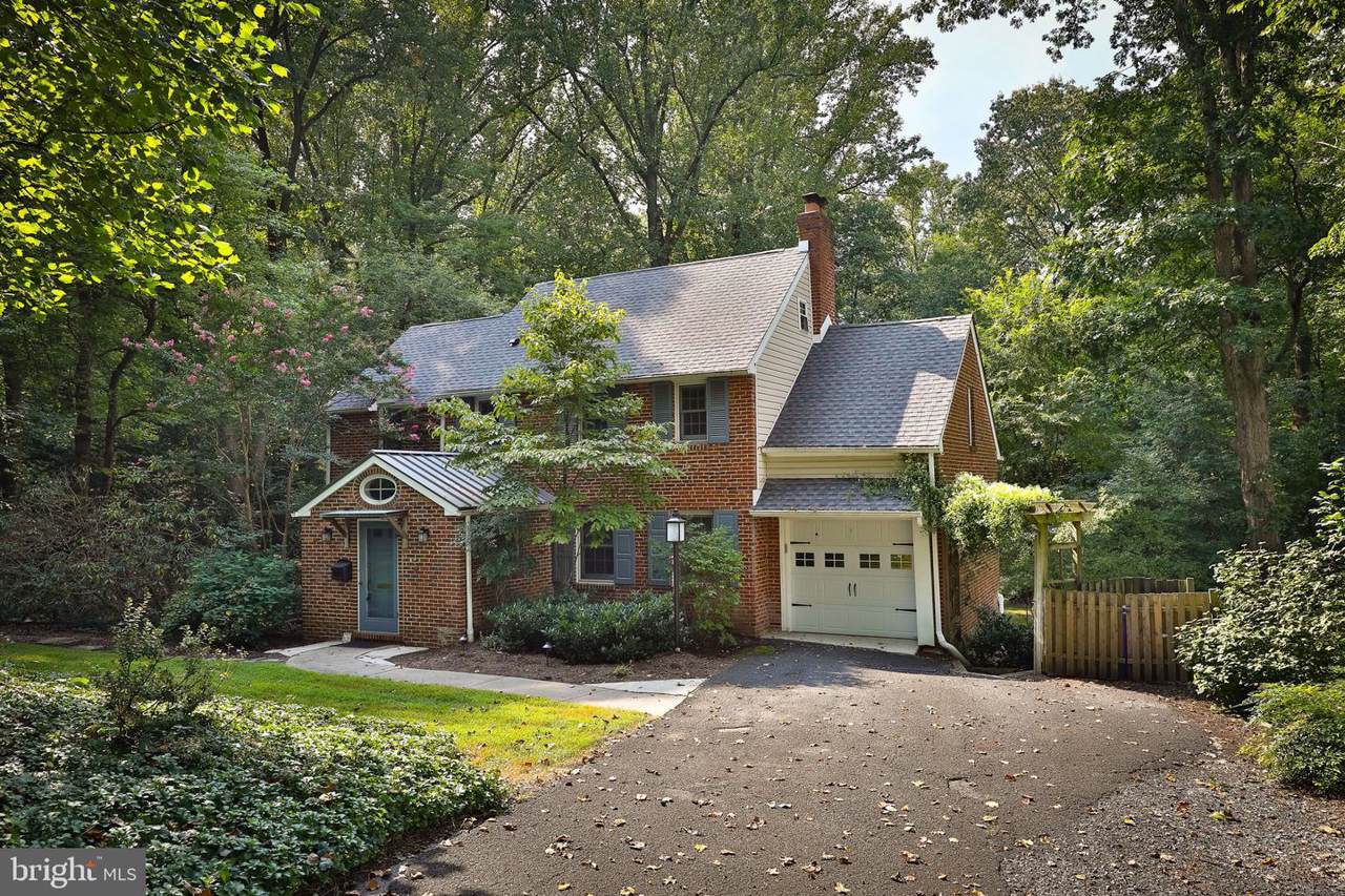 636 Bridle Road - Photo 1