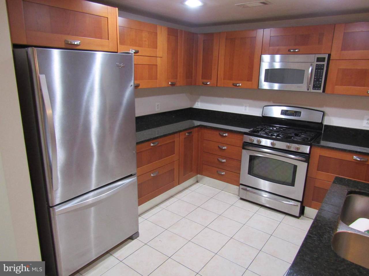 2451 Midtown Avenue - Photo 1