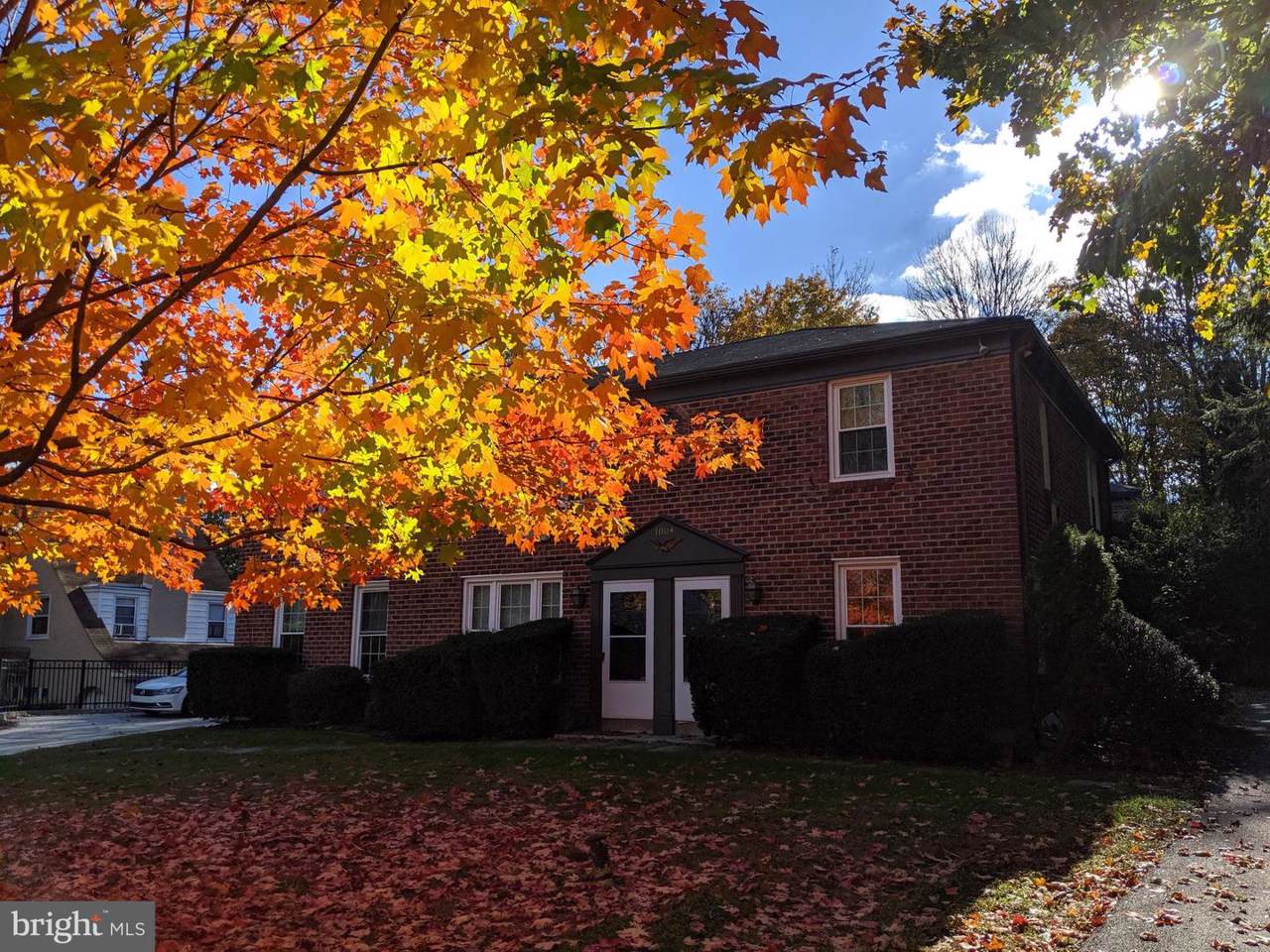 1004 Lancaster Avenue - Photo 1