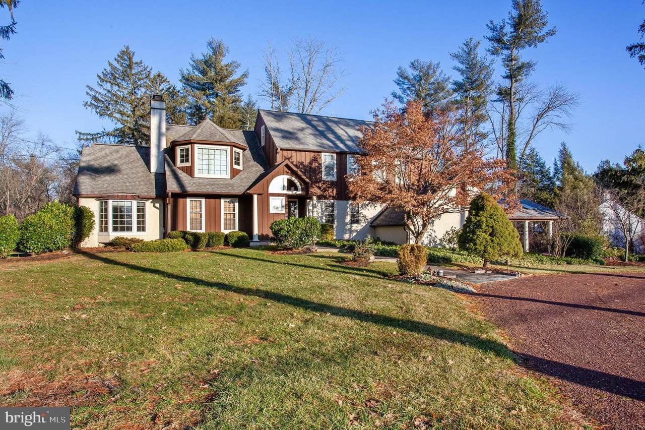 1178 Shannon Road - Photo 1