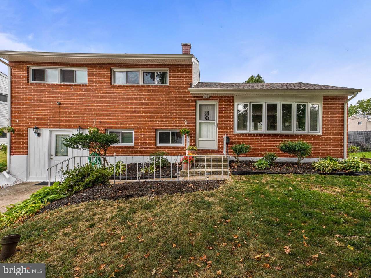 1023 Marksworth Road - Photo 1