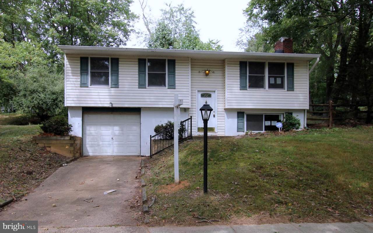 5009 Hesperus Drive - Photo 1