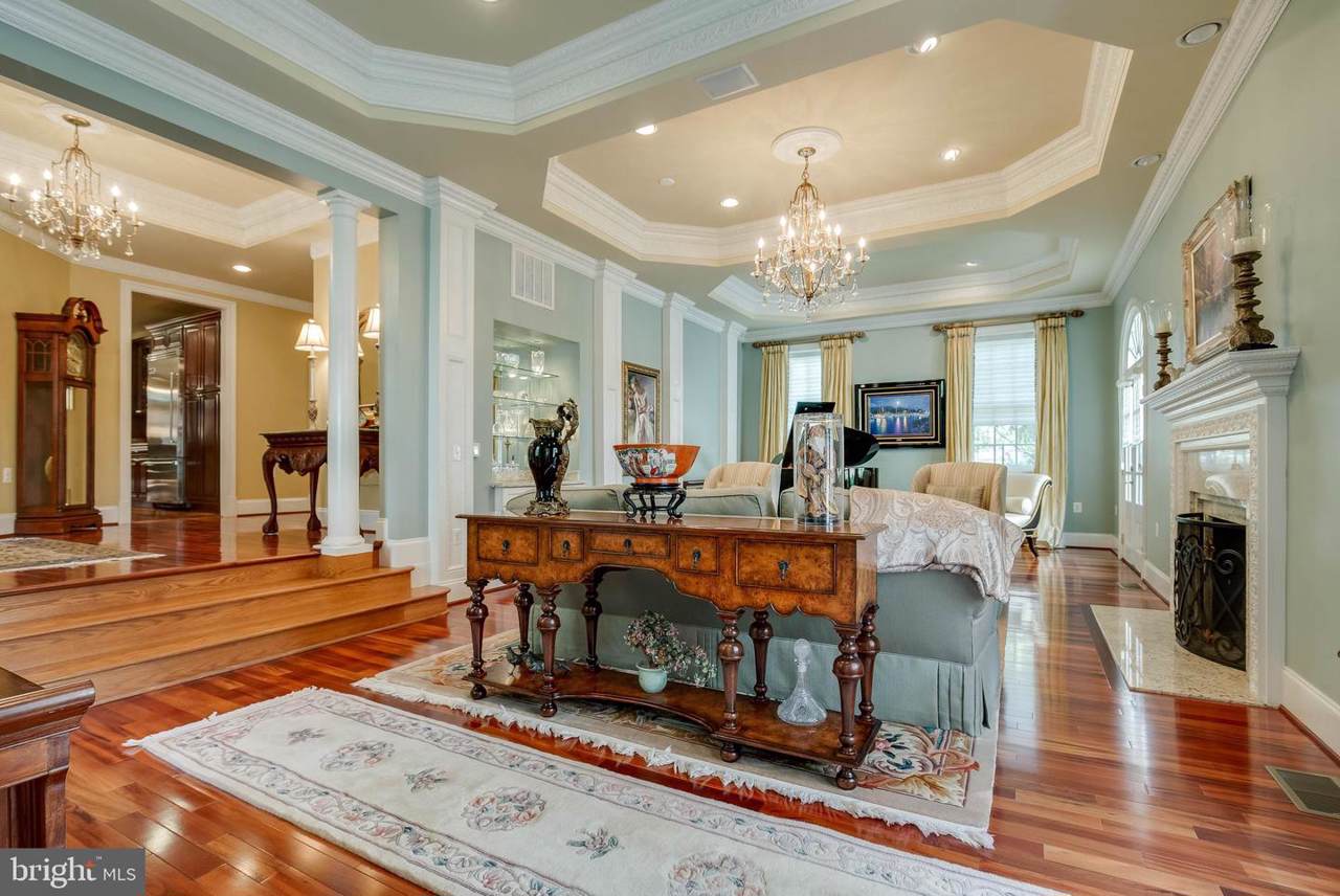 1011 Washington Street - Photo 1