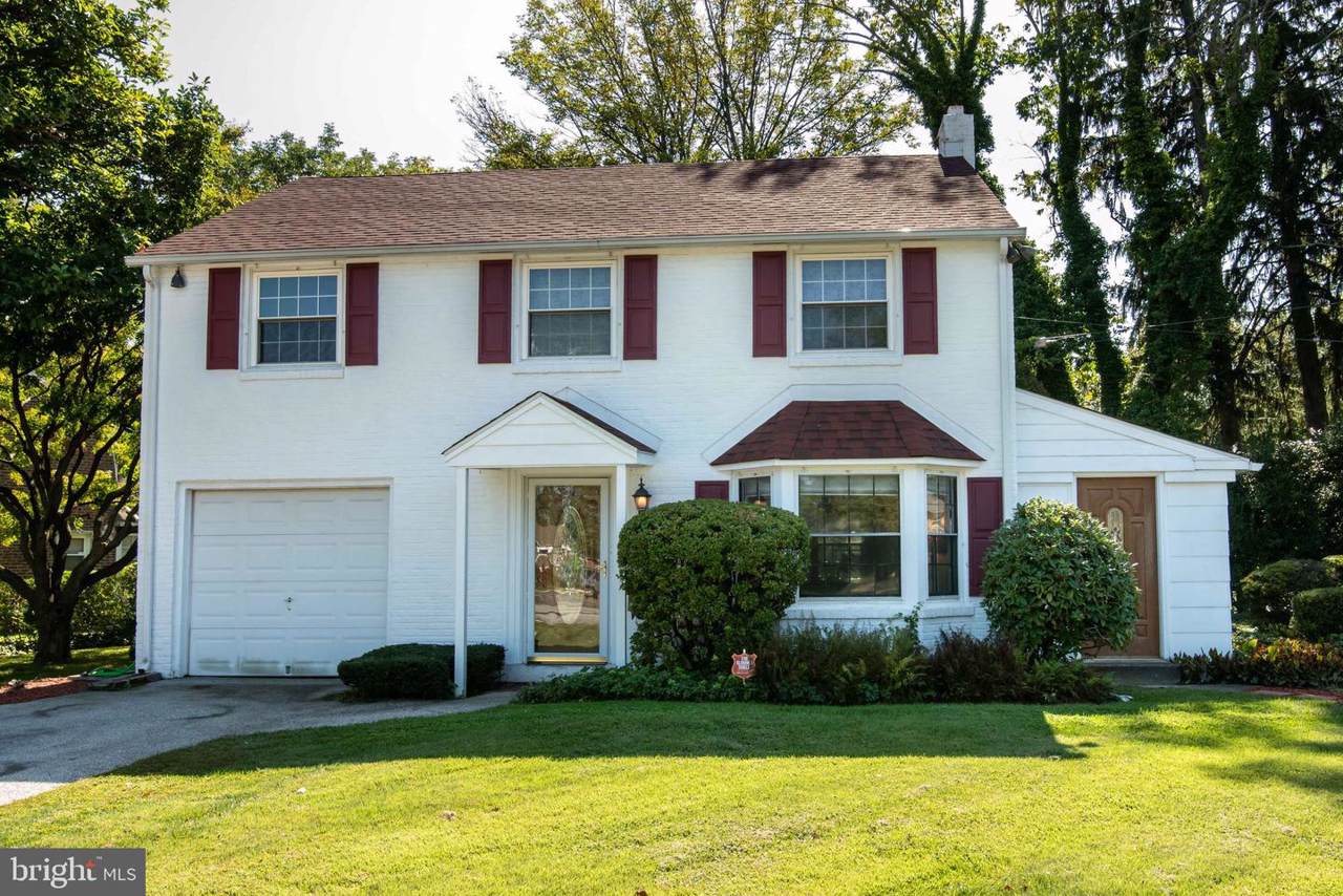 680 Buttonwood Drive - Photo 1