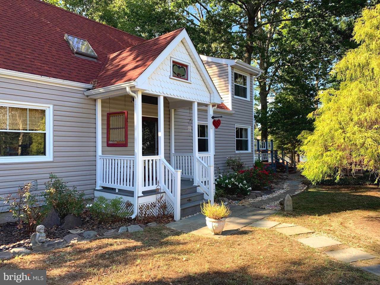 5500 Carvel Street - Photo 1