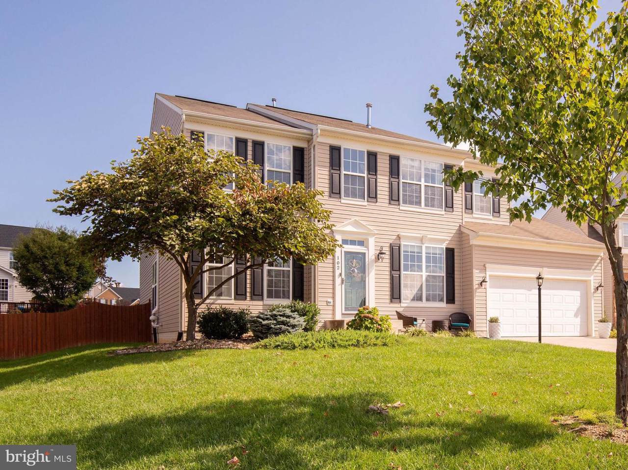 102 Sitlingtons Hill Court - Photo 1