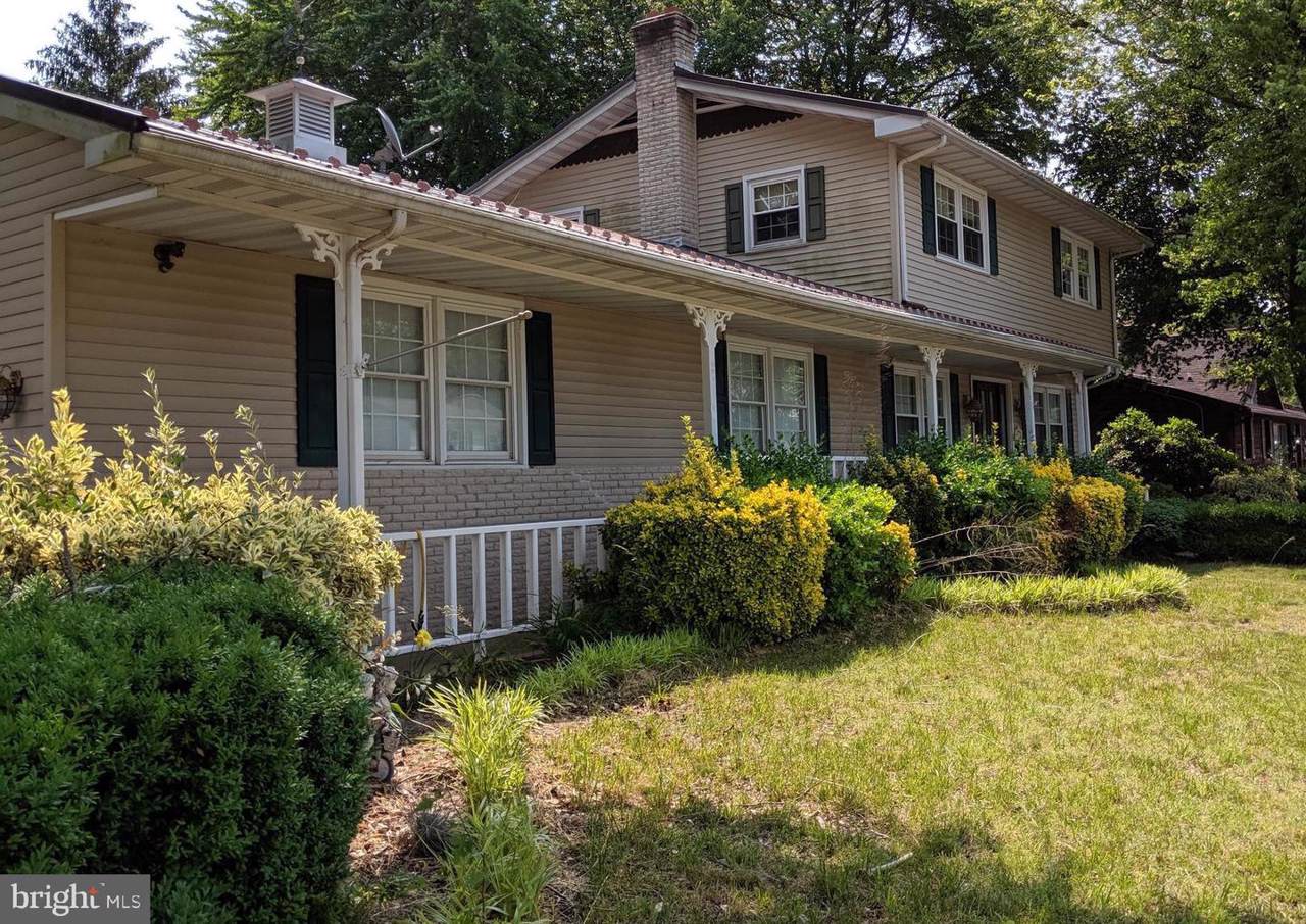 417 Bradford Street - Photo 1