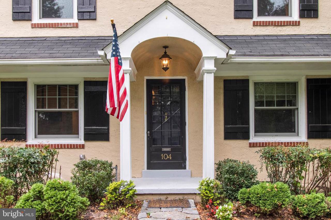 104 Arlington Road - Photo 1