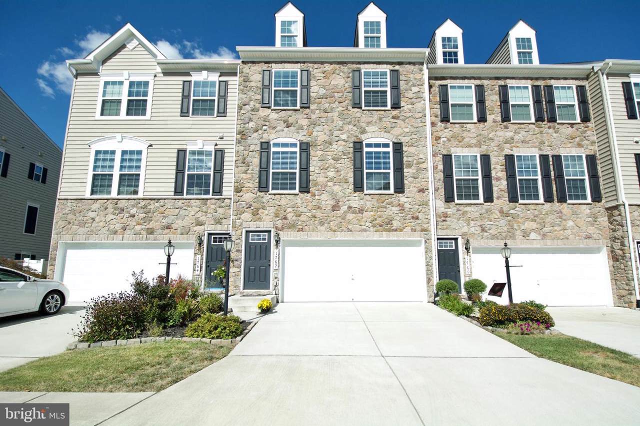 1762 Rockledge - Photo 1