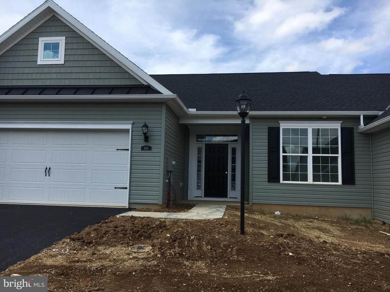 685 Cypress Drive - Photo 1
