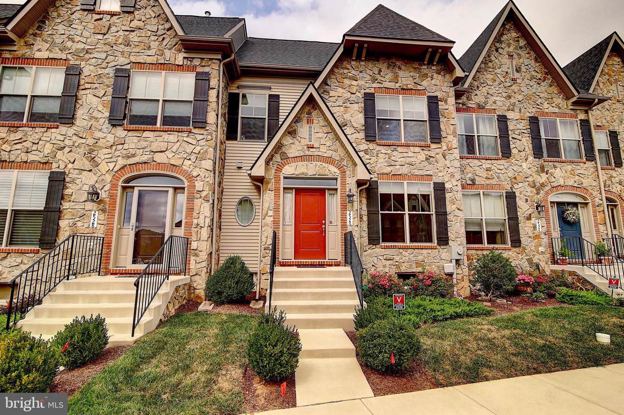 2526 Island Grove Boulevard - Photo 1