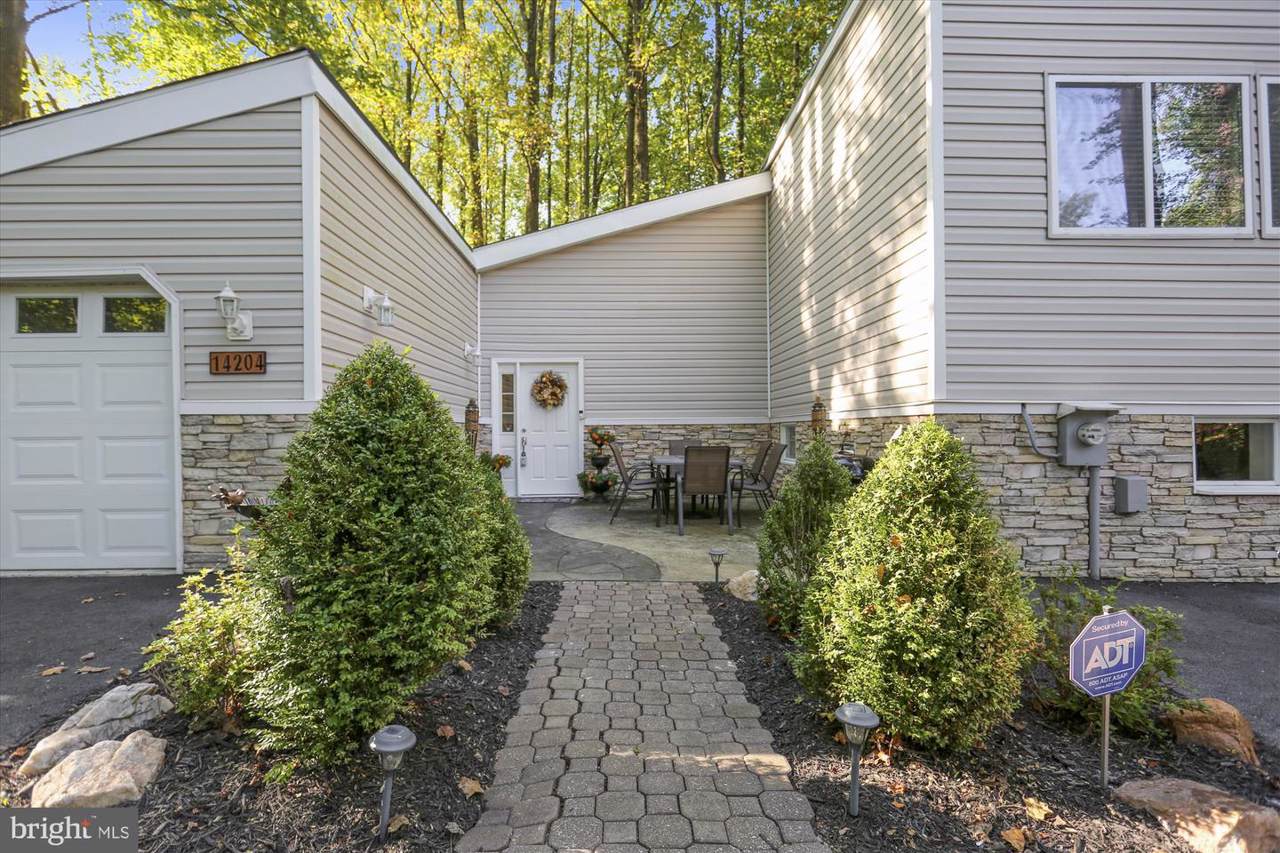 14204 Bennett Road - Photo 1