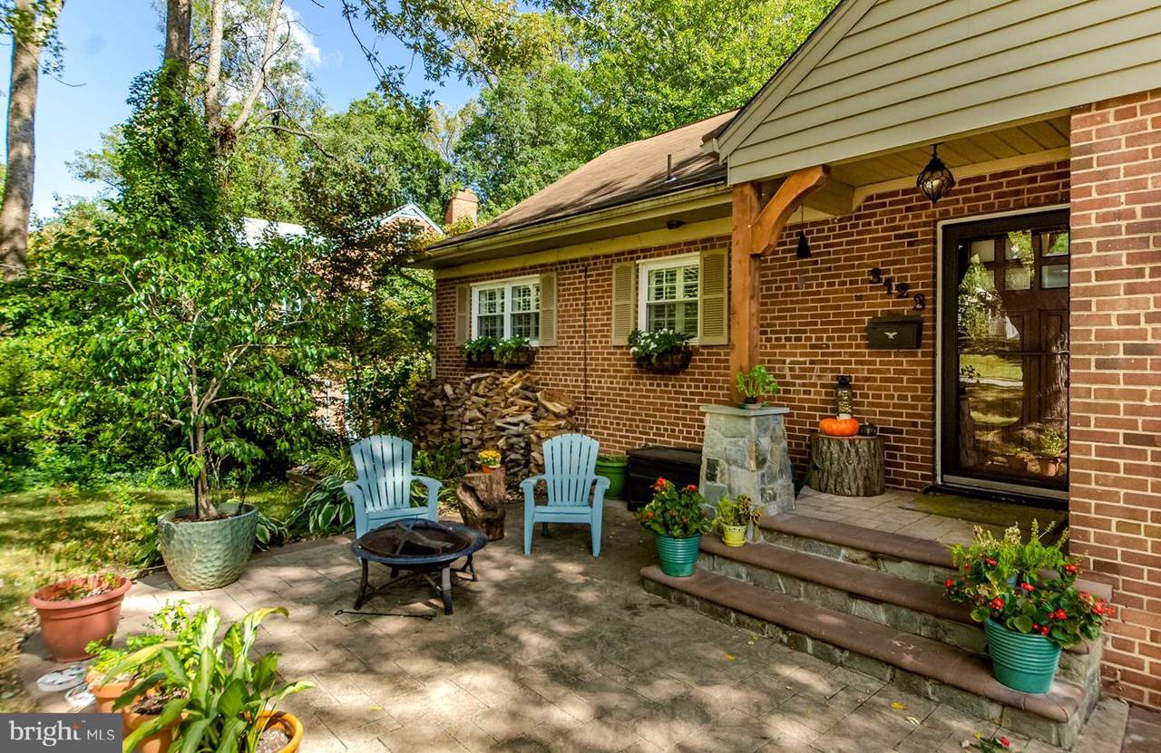 3123 Valley Lane - Photo 1