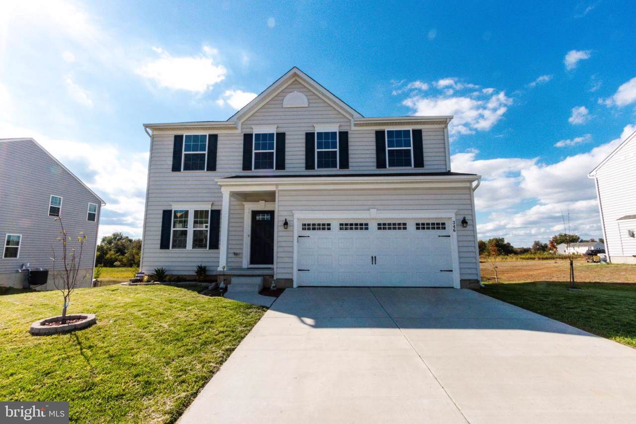 346 Neverland Drive - Photo 1