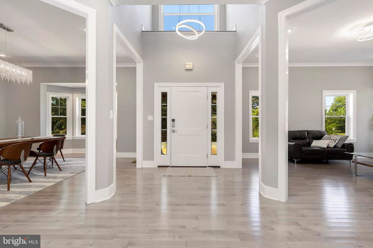 1349 Gordon Lane - Photo 1