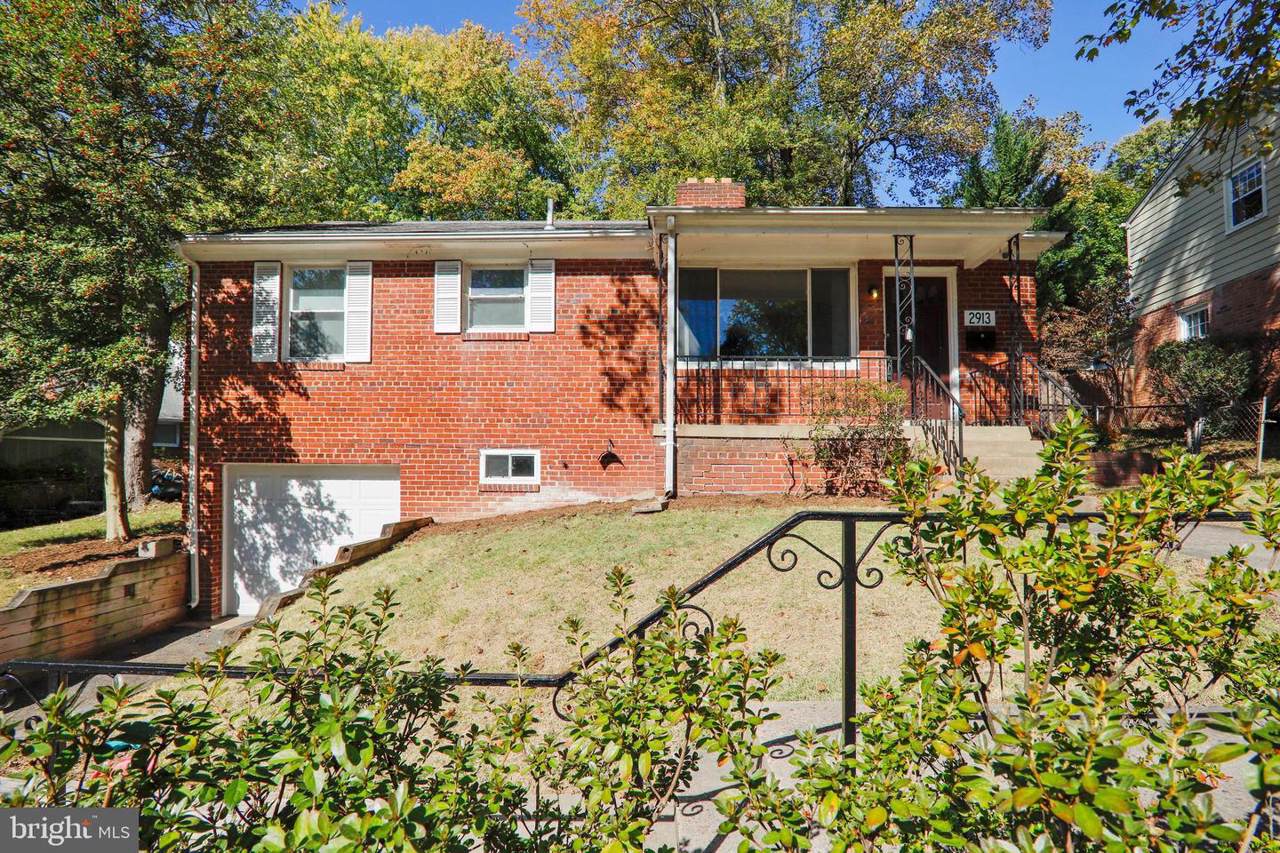 2913 Mccomas Avenue - Photo 1