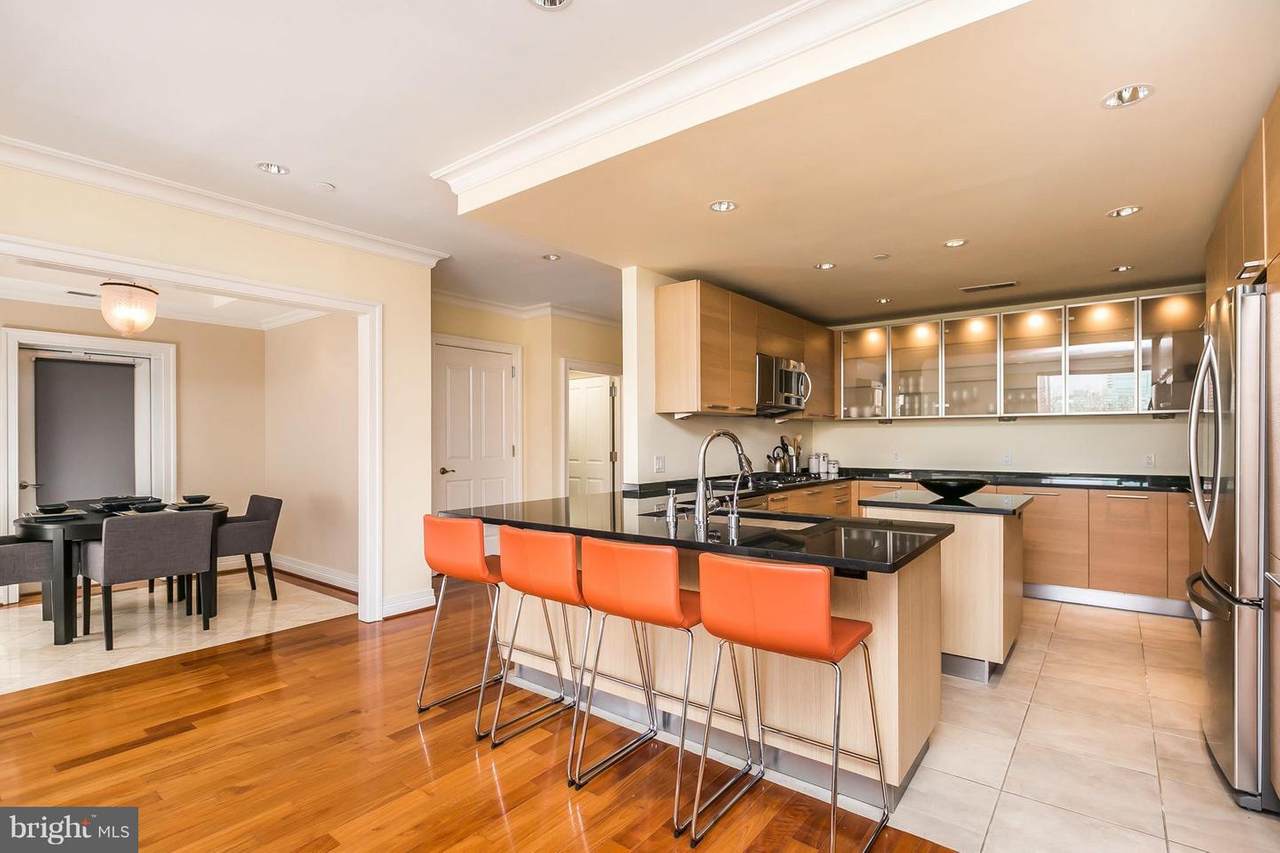 707 William Street - Photo 1