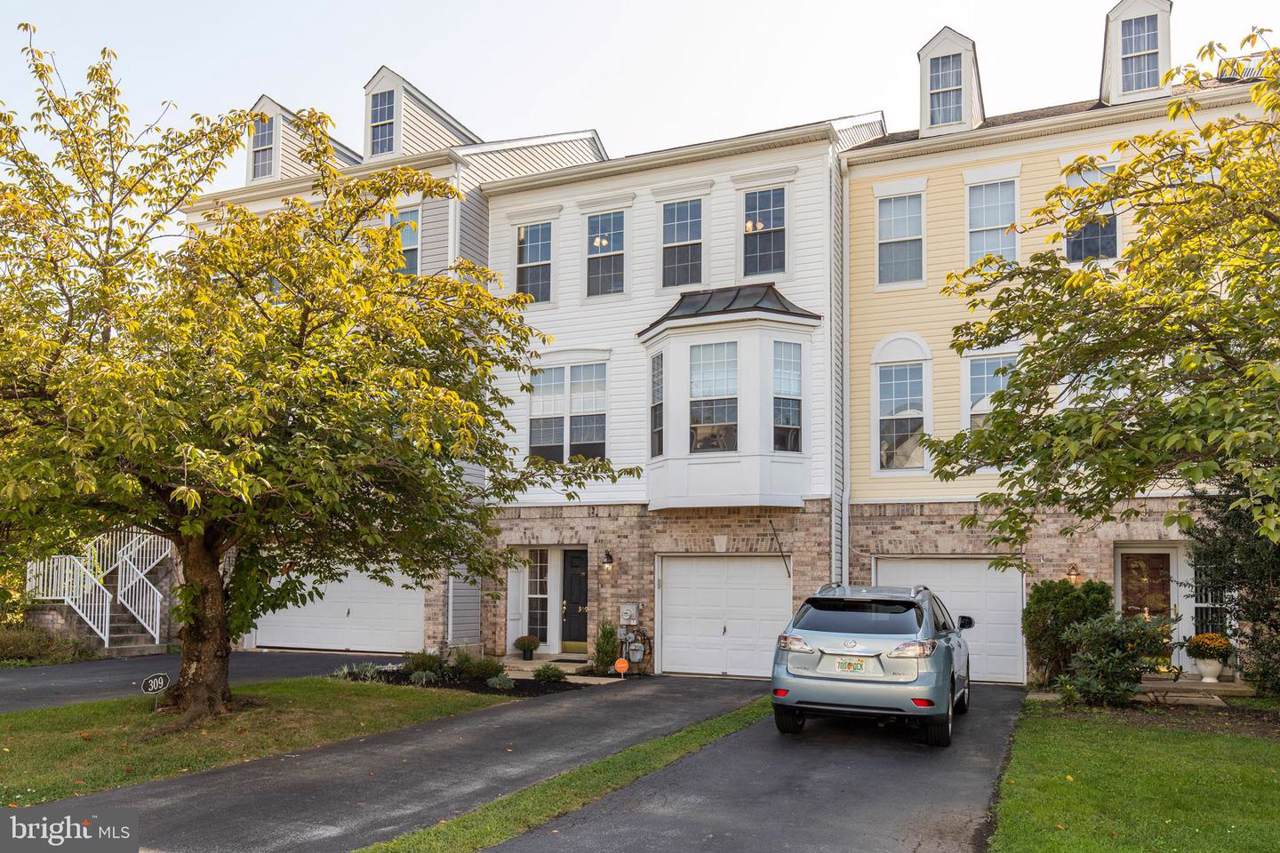 309 Rockmeade Drive - Photo 1