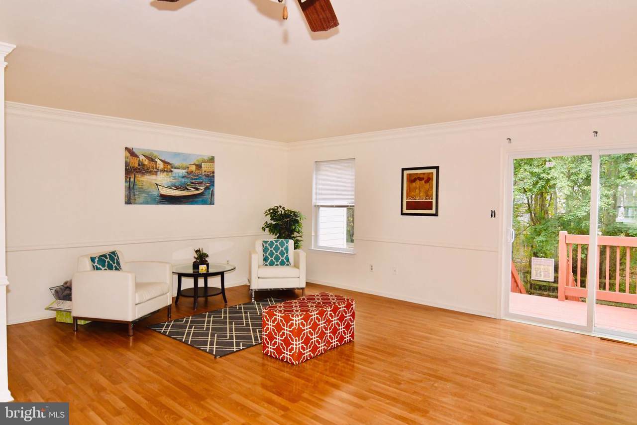 113 Valerie Lane - Photo 1