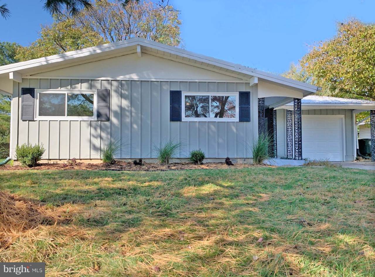 1303 Pinewood Drive - Photo 1