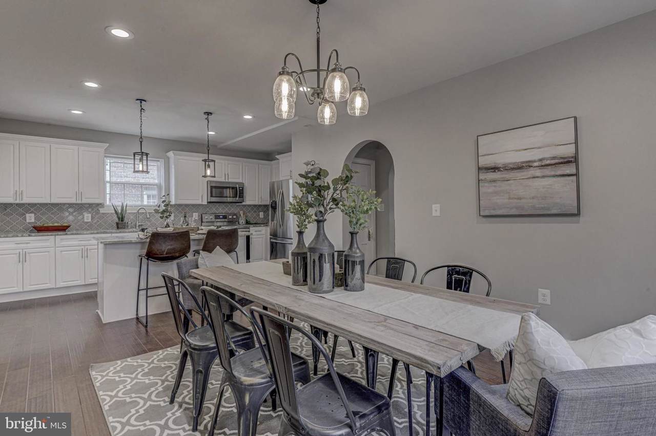 7201 York Road - Photo 1