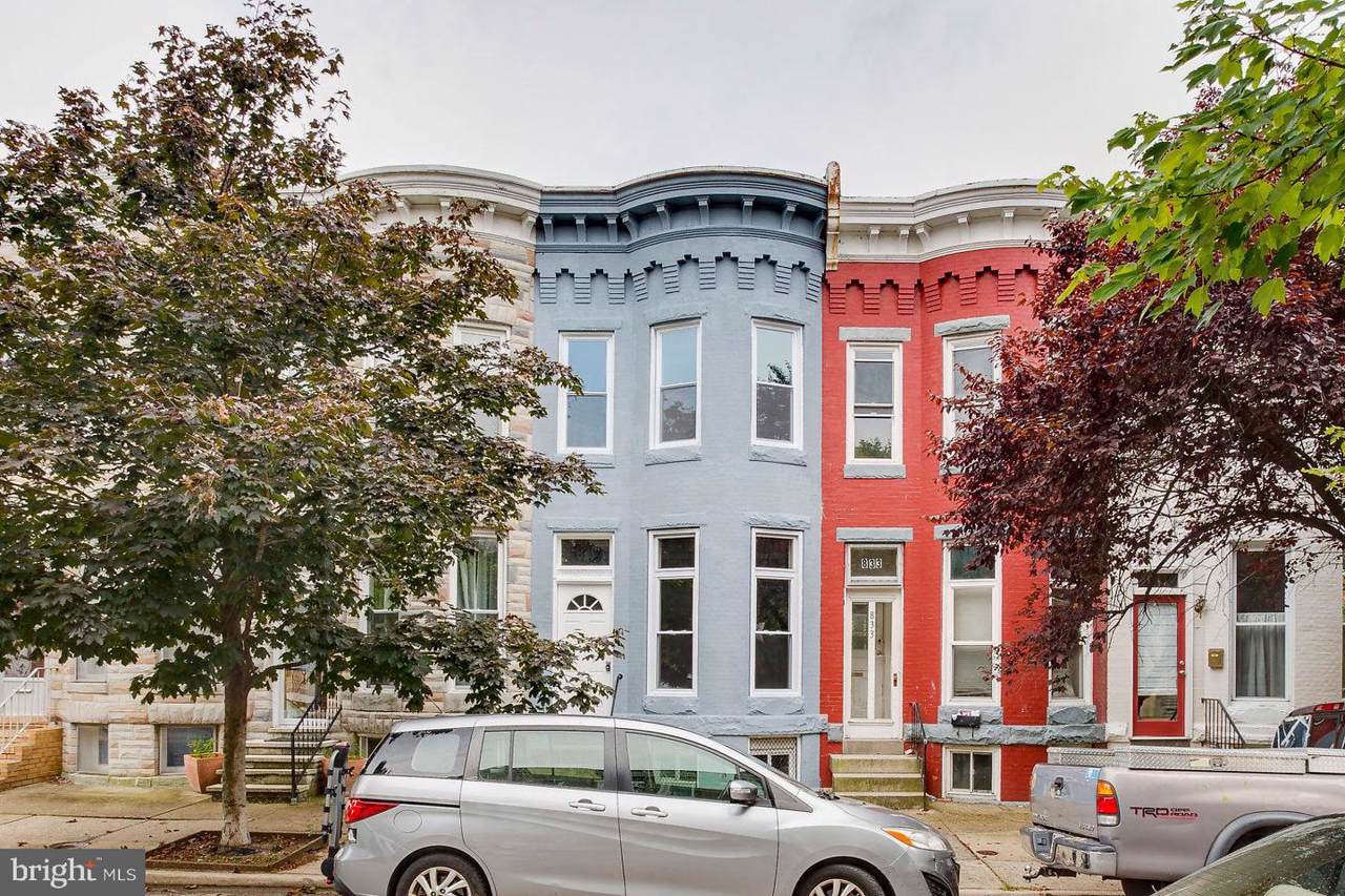 831 35TH Street - Photo 1