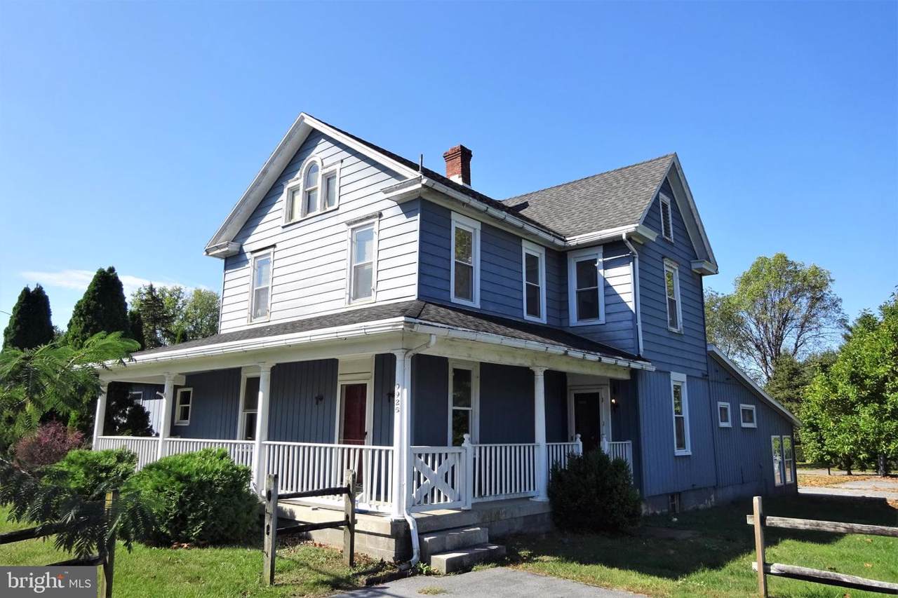 9925 Browns Mill Road - Photo 1