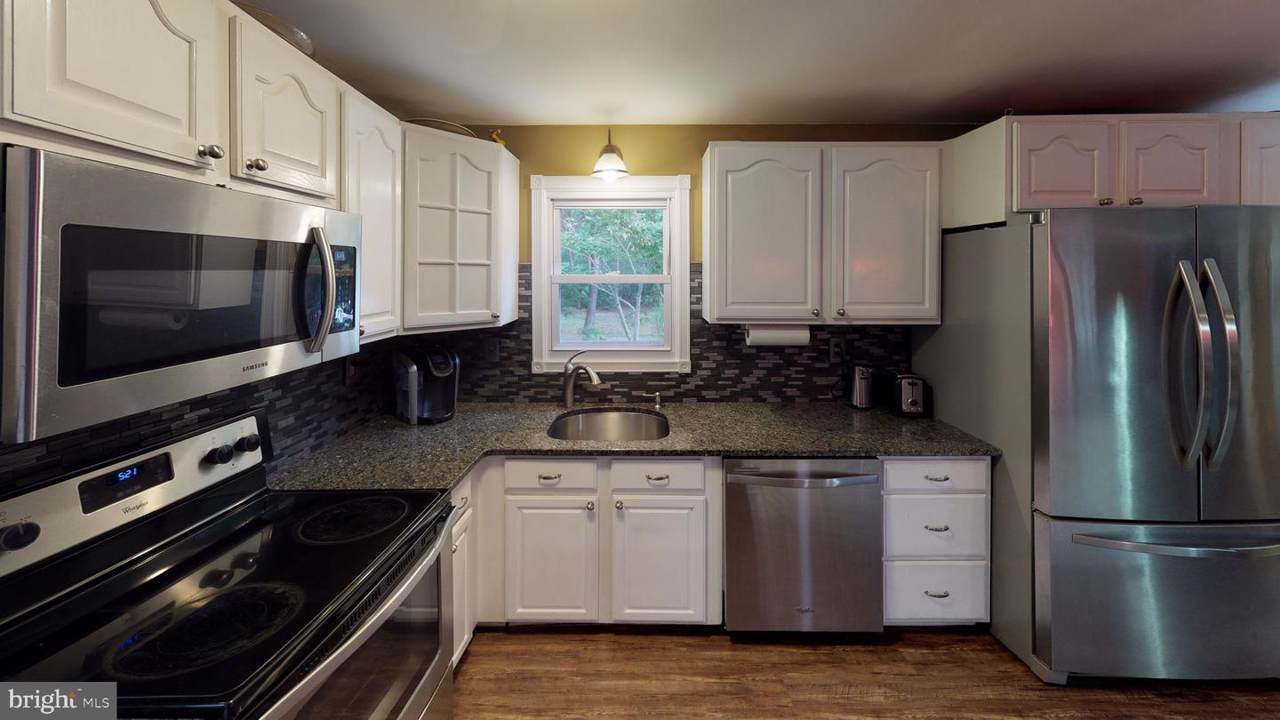 3093 Lexington Avenue - Photo 1 3093 Lexington Avenue - Photo 1