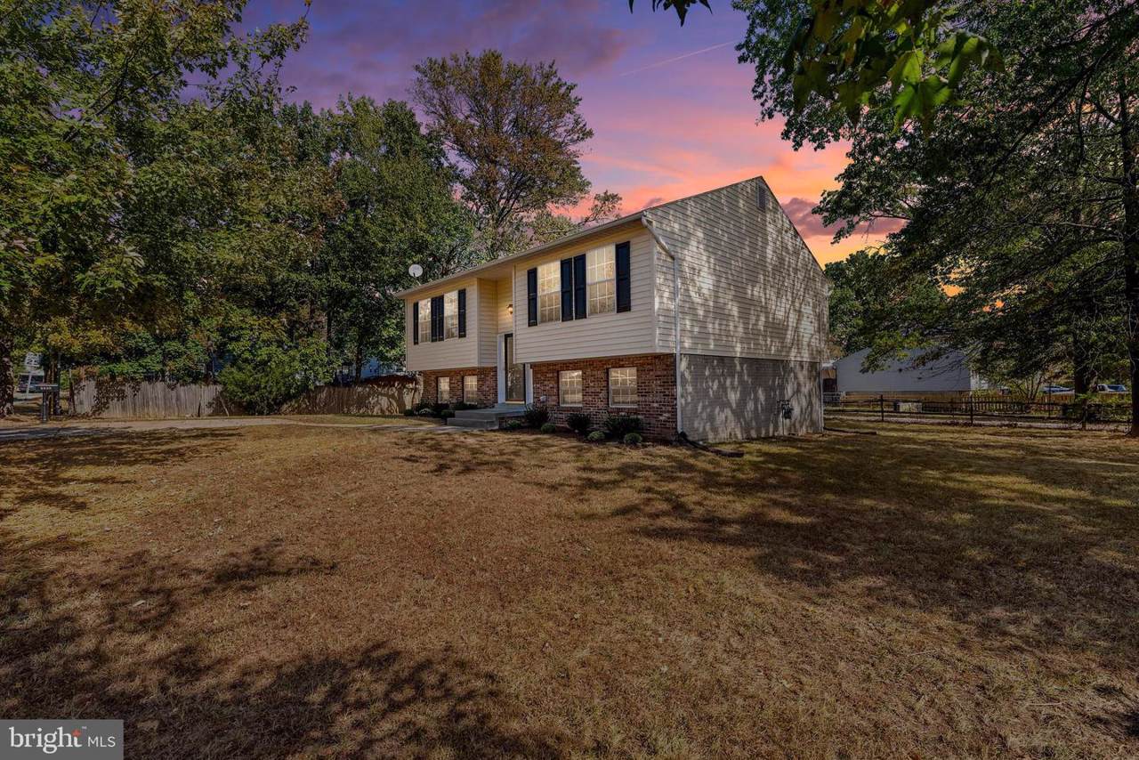 7102 Columbia Park Road - Photo 1 7102 Columbia Park Road - Photo 1