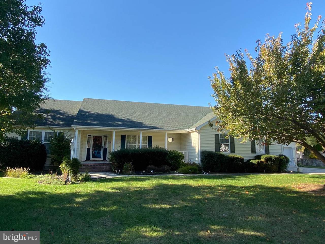 21 Deerfield Drive - Photo 1